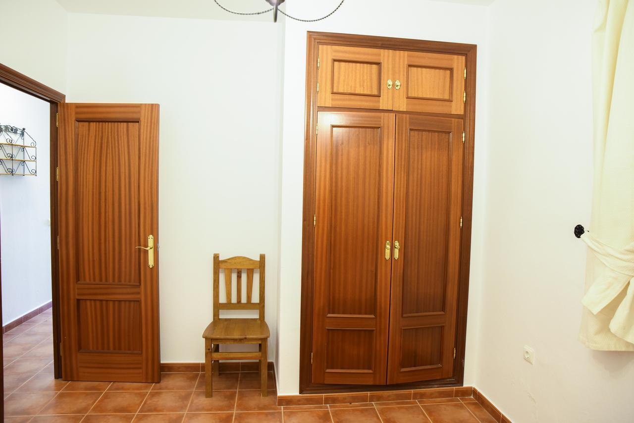 קוניל דה לה פרונטרה Villas Perez Zara מראה חיצוני תמונה