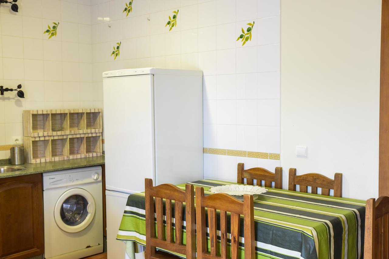 קוניל דה לה פרונטרה Villas Perez Zara מראה חיצוני תמונה