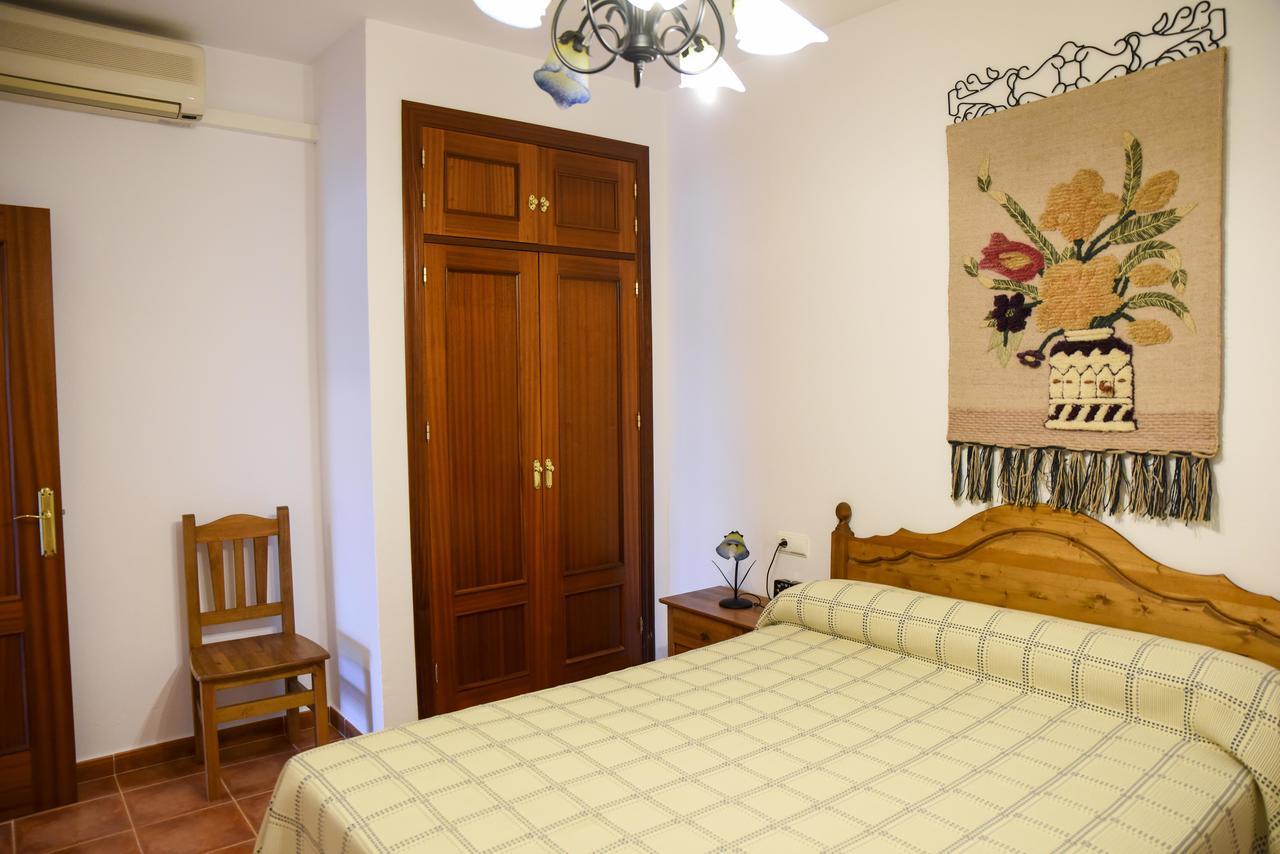 קוניל דה לה פרונטרה Villas Perez Zara מראה חיצוני תמונה